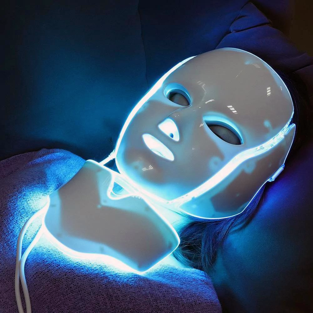 LED THERAPY FACE & NECK MASK